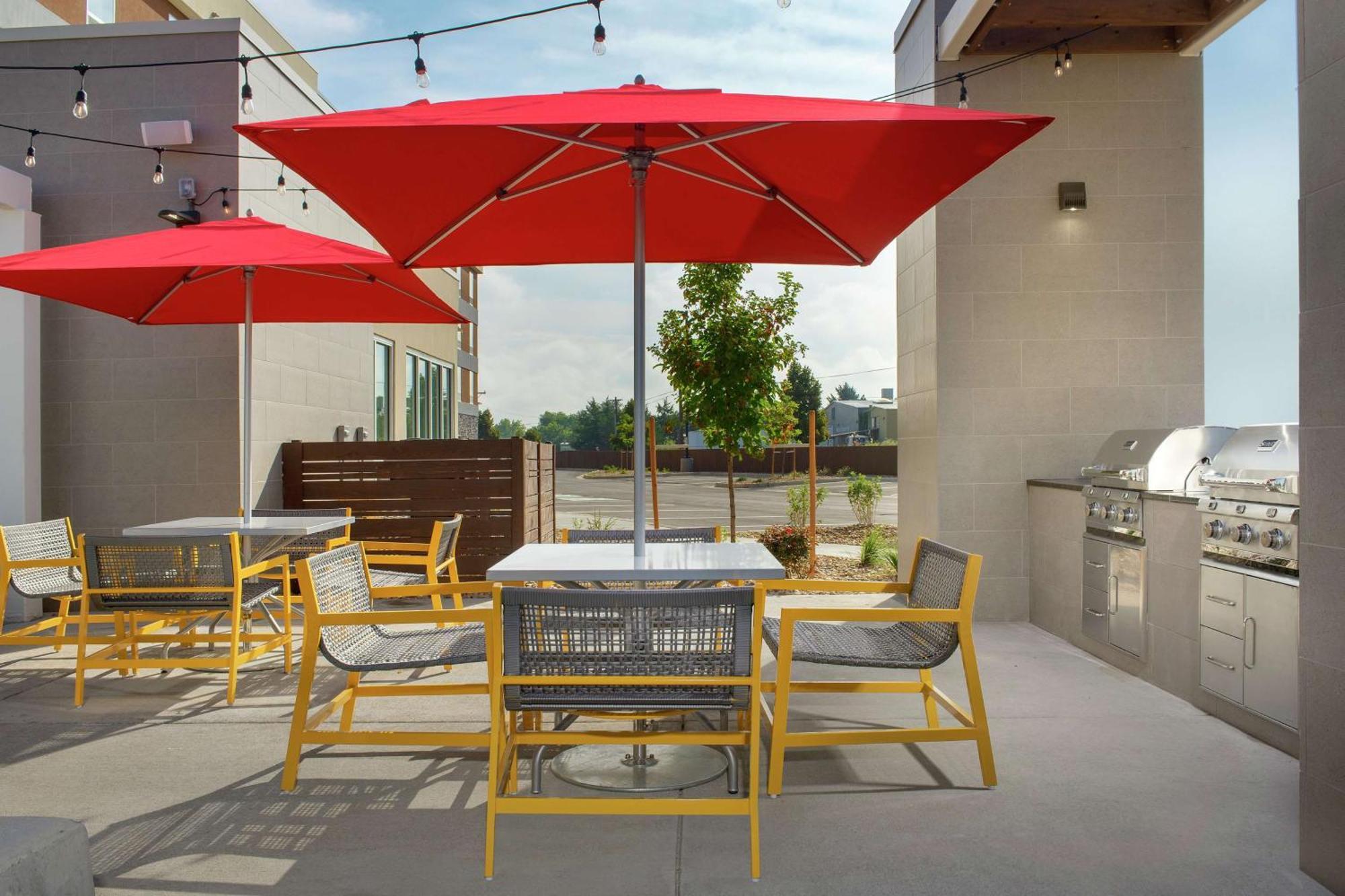Home2 Suites By Hilton Longmont Bagian luar foto